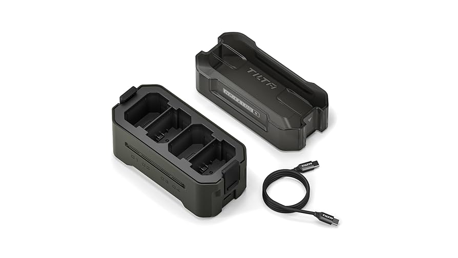 TILTA NP-FZ100 用ポータブル充電ステーション NP-FZ100用ポータブル4連充電器 Tilta Portable Charging Sta